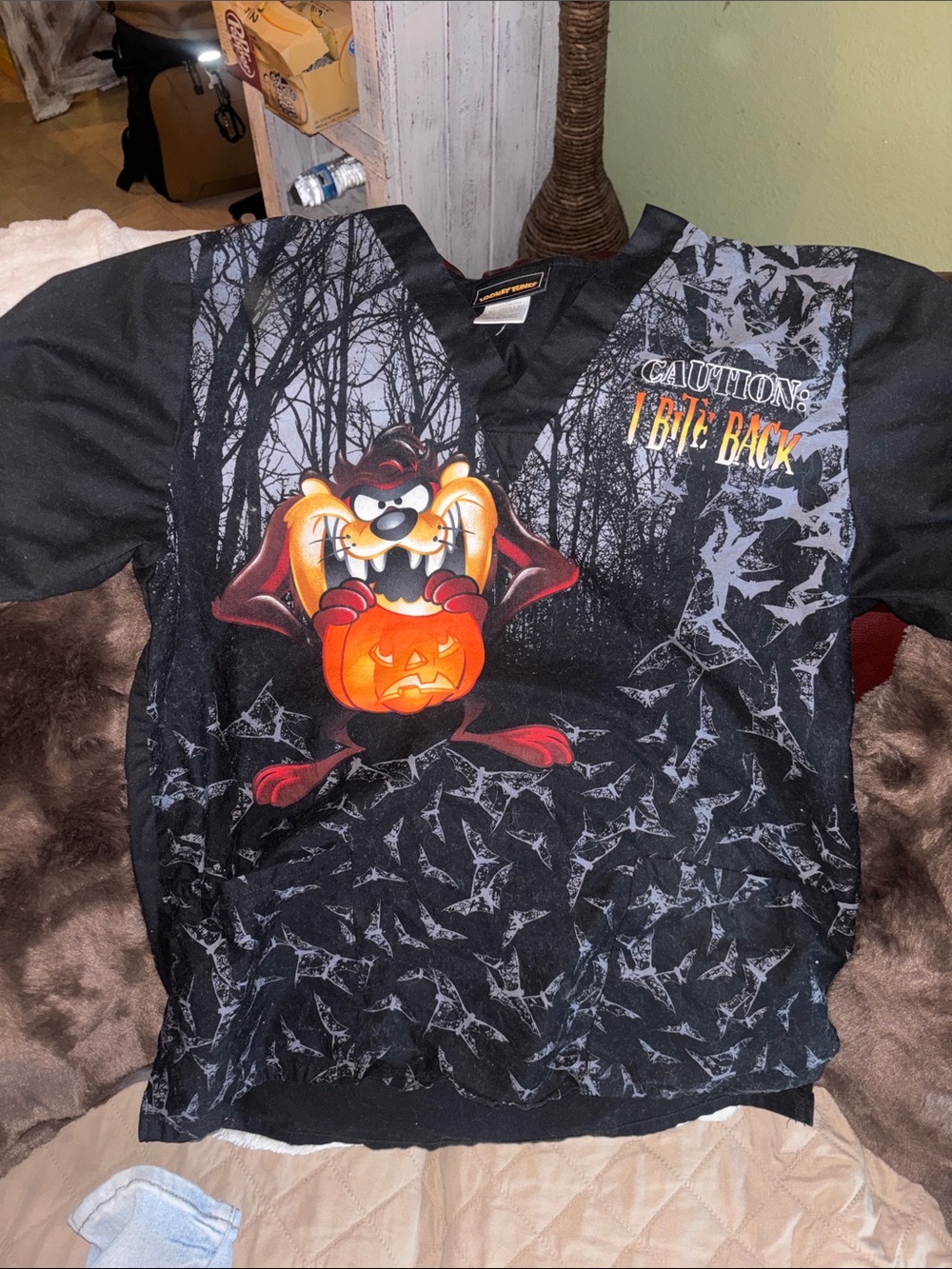 Men’s Halloween Taz Devil Scrub Top - Black with Orange Pumpkin